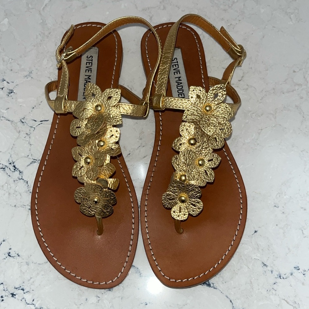 Steve Madden Gold Floral Sandals
